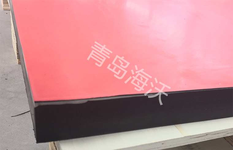 膠板
